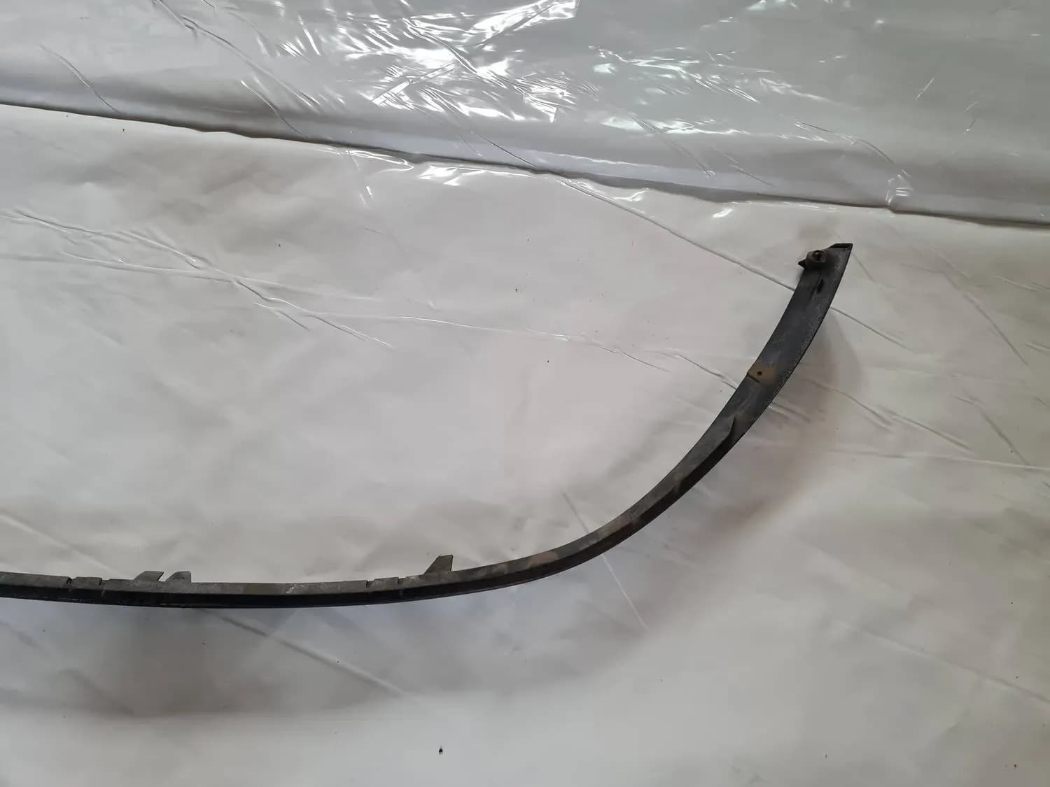 Spoiler etupuskuri RENAULT SCENIC III 2011 - foto 2