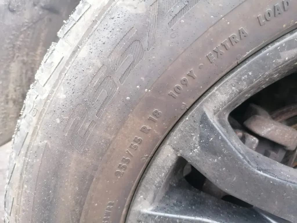 Kuva puretusta autosta 3