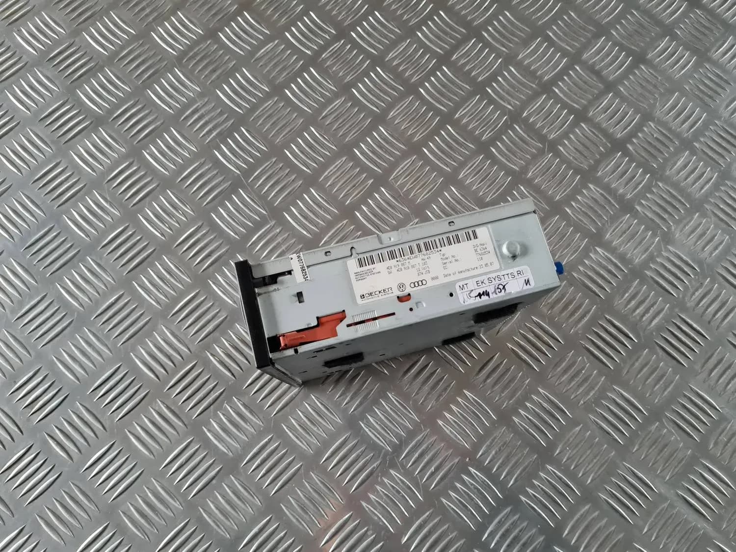 CD/DVD/Navigointiyksikkö AUDI A6 2008 - foto 5