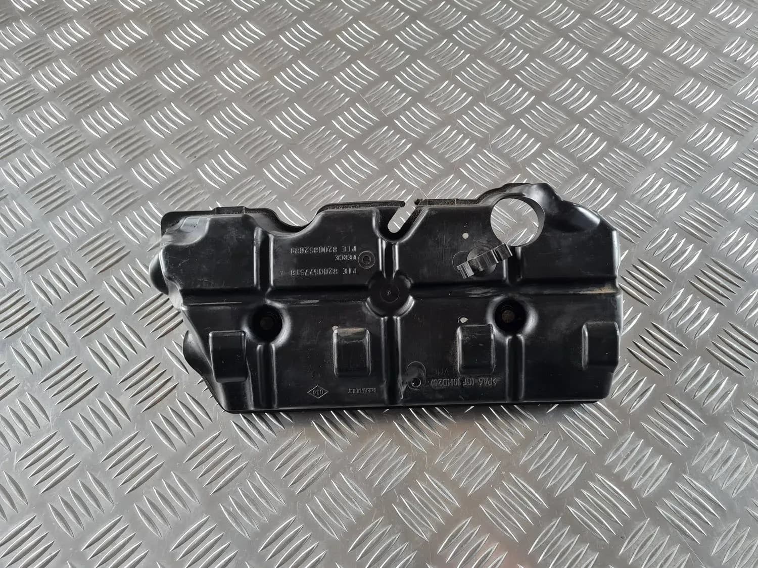 Pään kansi (venttiili) RENAULT SCENIC III 2011 - foto 4