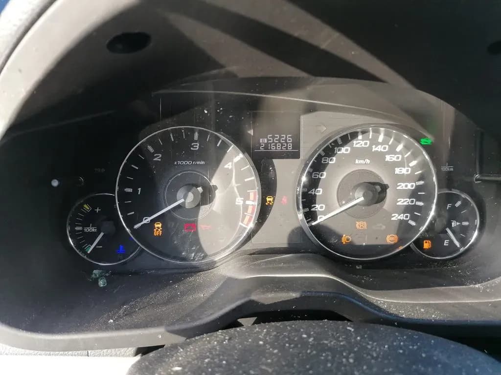 Kuva puretusta autosta 3