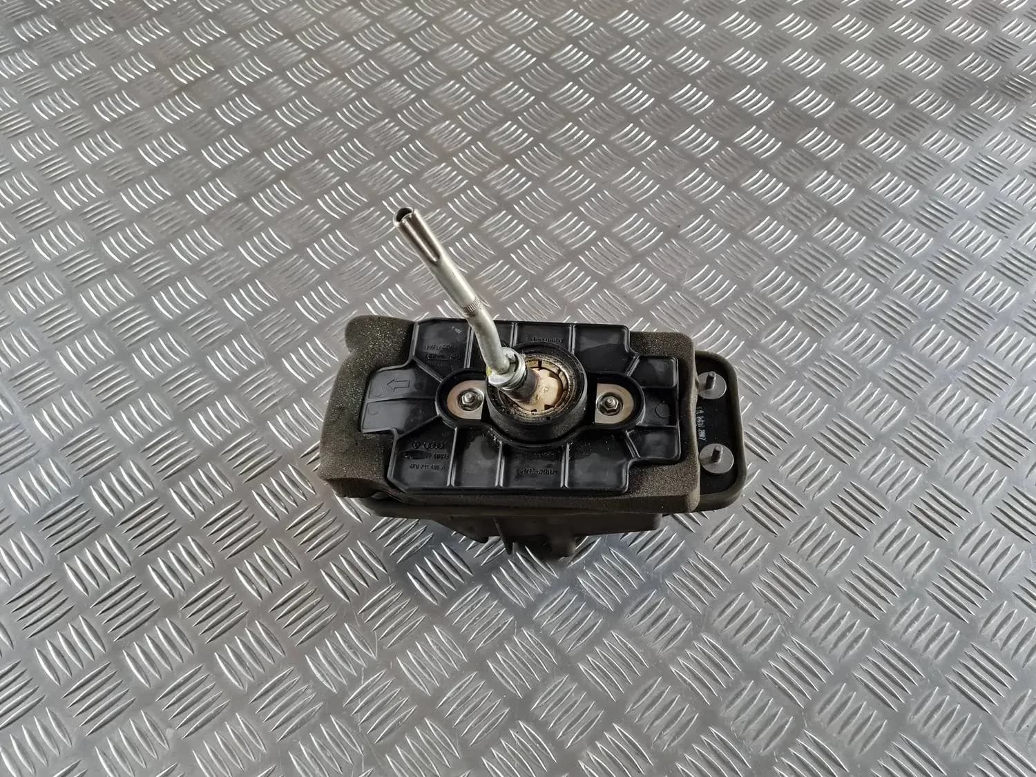 Nopeuskytkin AUDI A6 2008 - foto 1