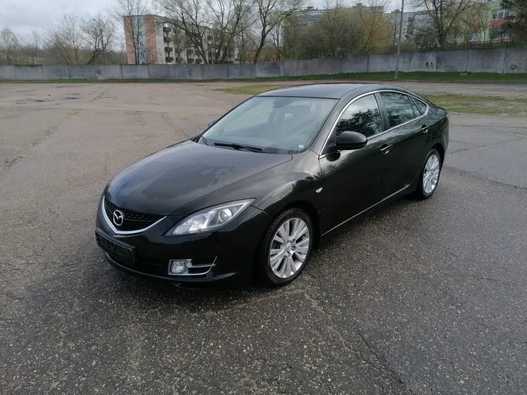 Kuva puretusta autosta 1