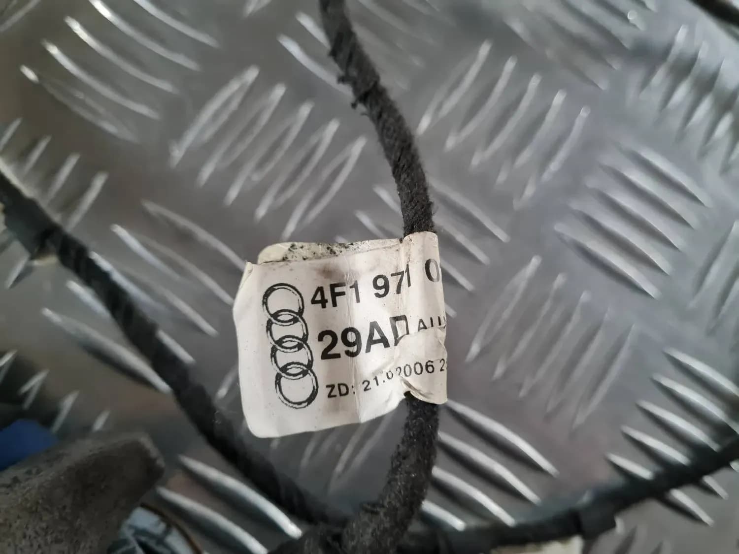 Oven johdot AUDI A6 2008 - foto 3