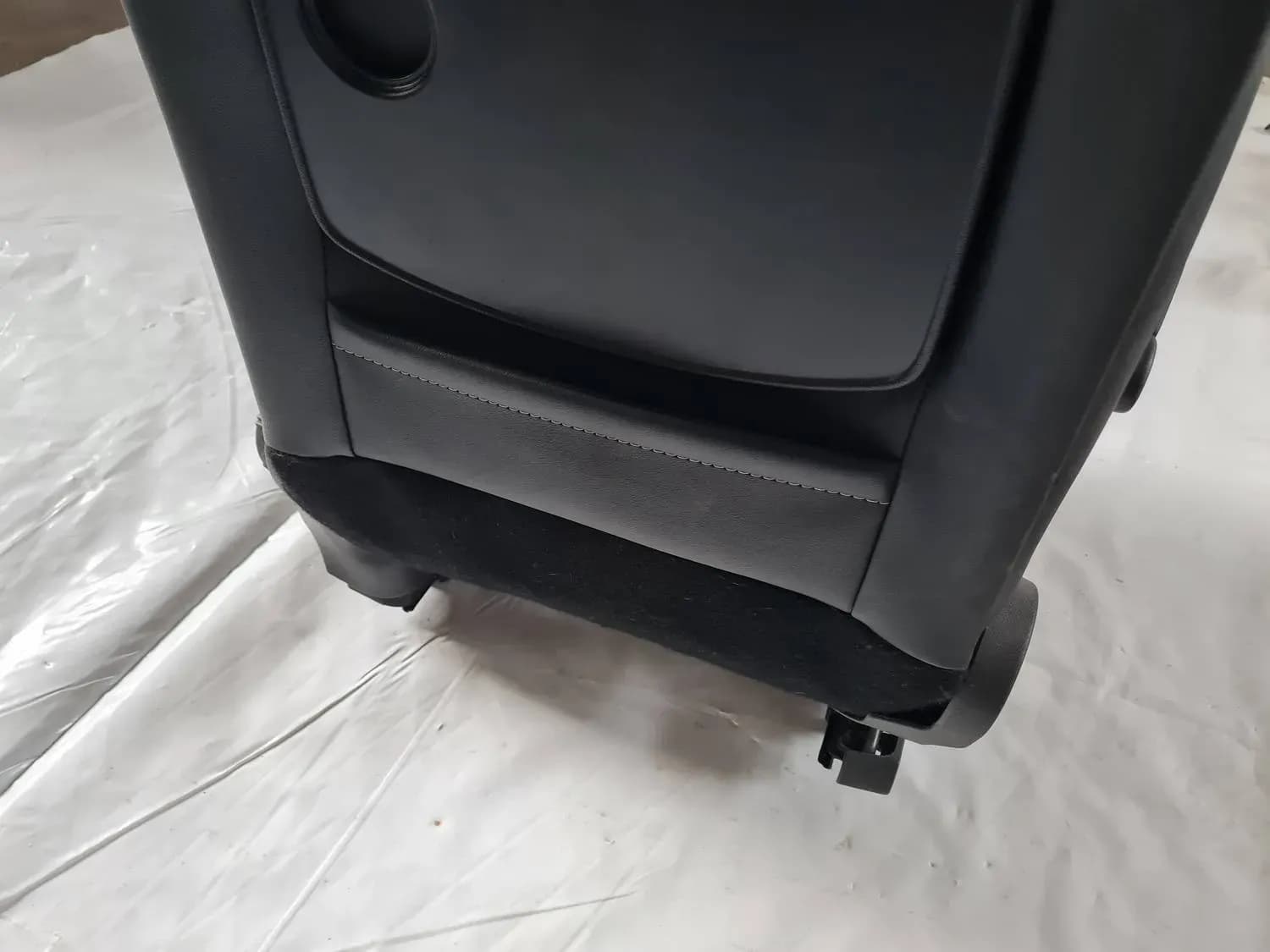 Vasen etuistuin RENAULT SCENIC III 2011 - foto 6