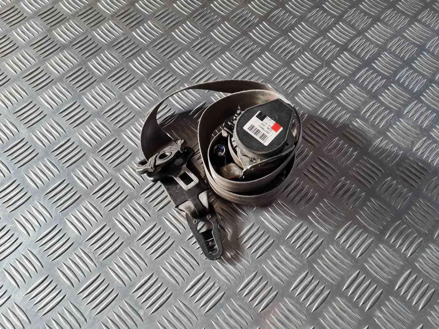 Vasen etuistuimen turvavyö AUDI A6 2008 - foto 1