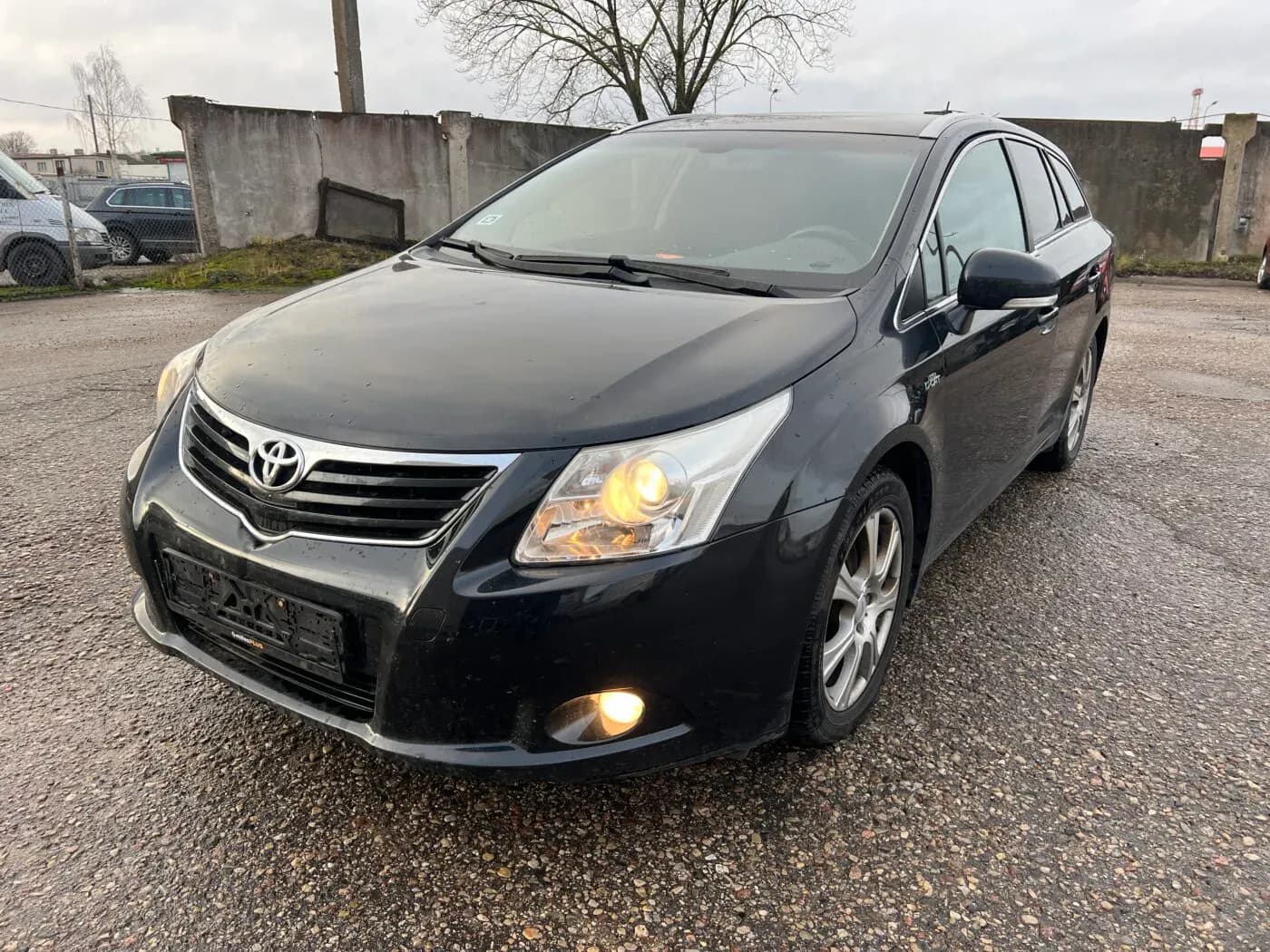 Kuva puretusta autosta 2