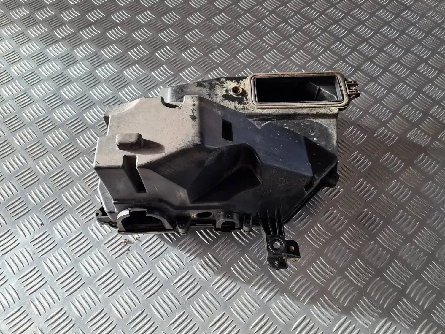 Sulakerasian kotelo AUDI A6 2008 - foto 1
