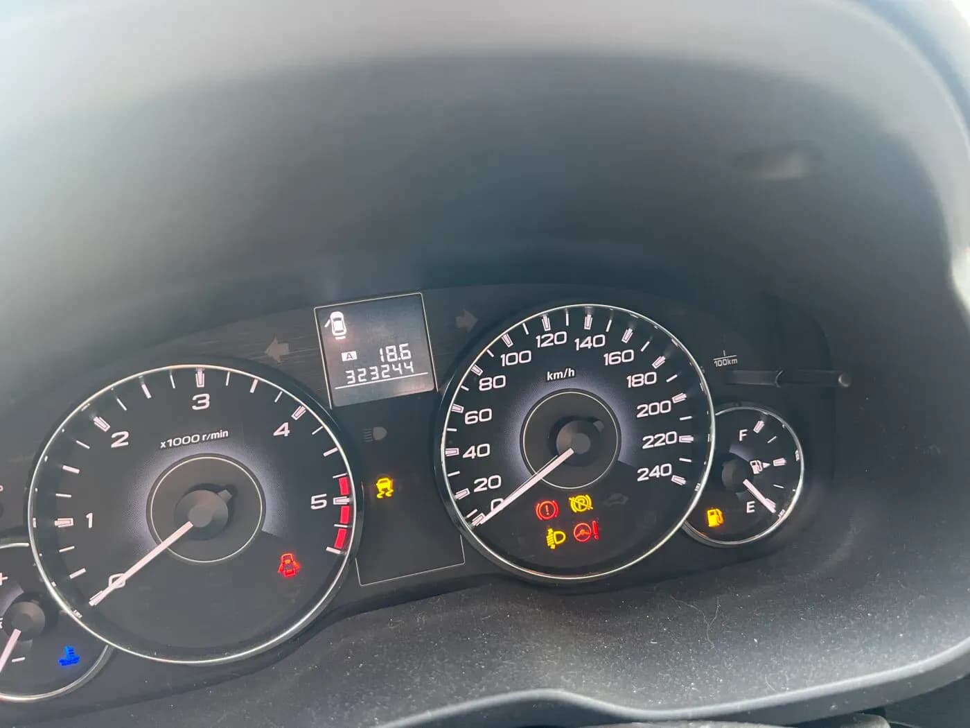 Kuva puretusta autosta 1