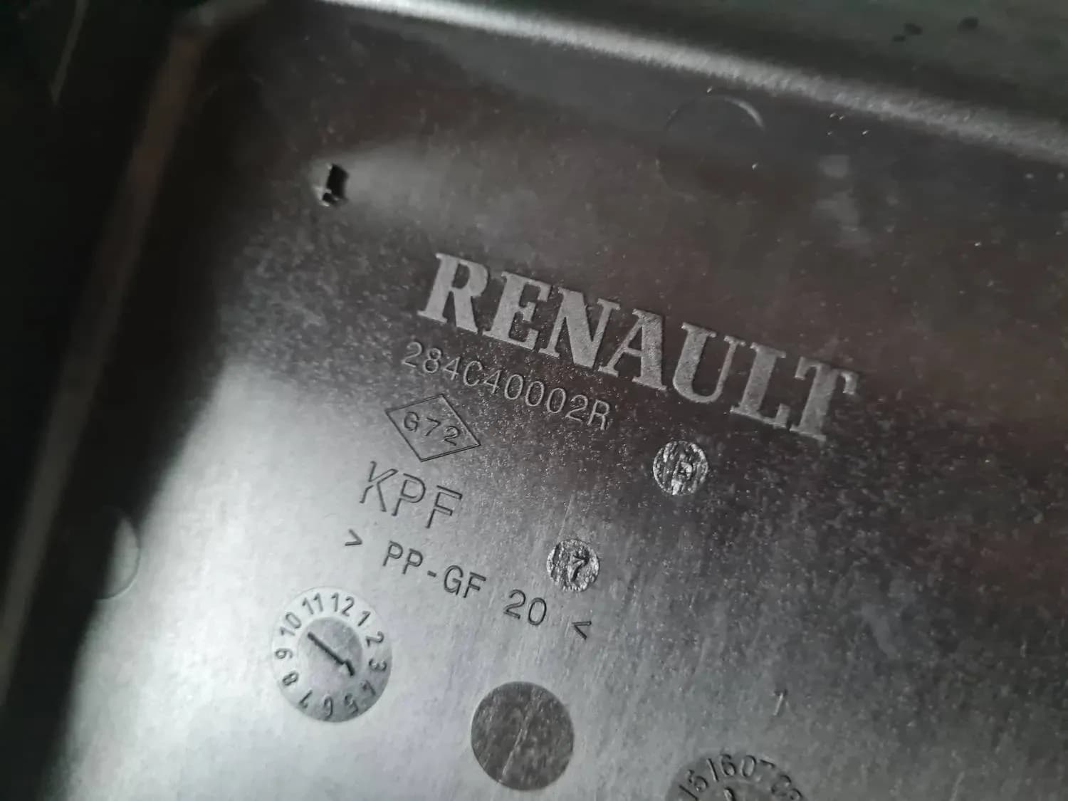 Sulakkeen relekotelo RENAULT SCENIC III 2011 - foto 4