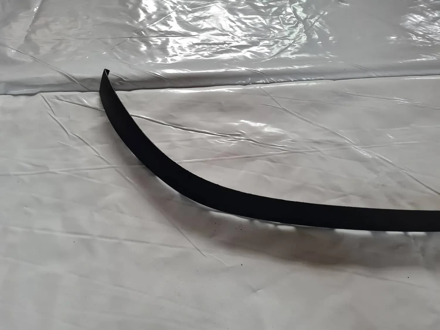 Spoiler etupuskuri RENAULT SCENIC III 2011 - foto 3