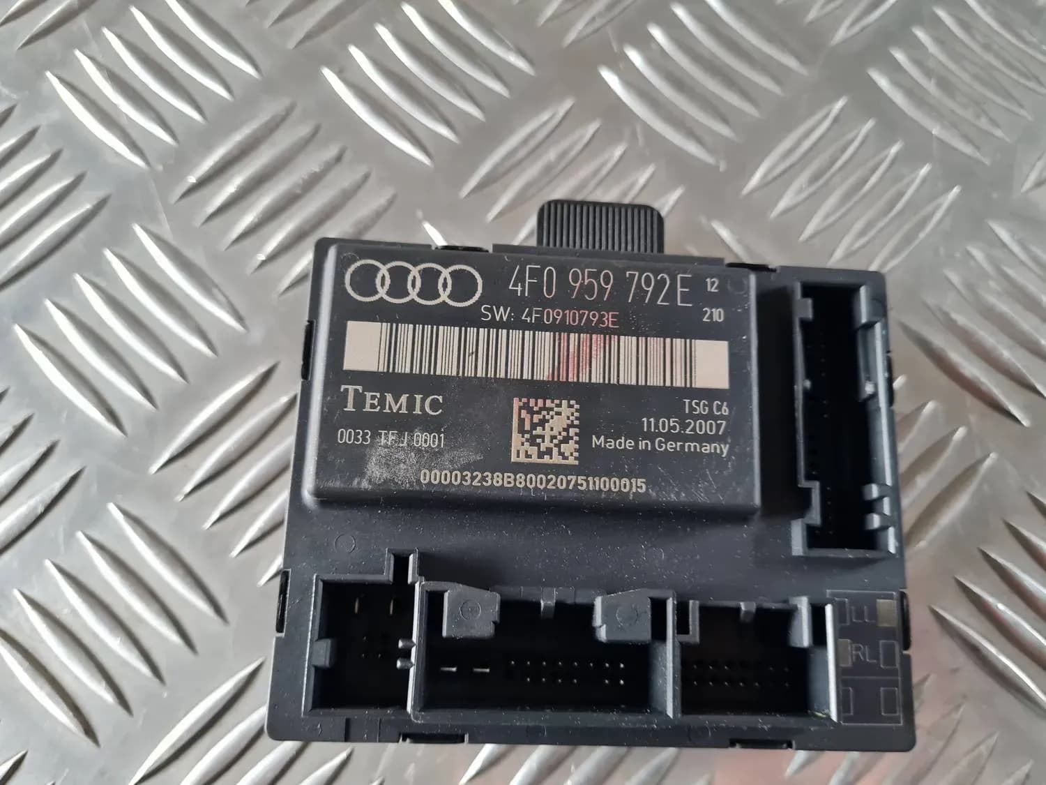 Comfort-säätöyksikkö AUDI A6 2008 - foto 2