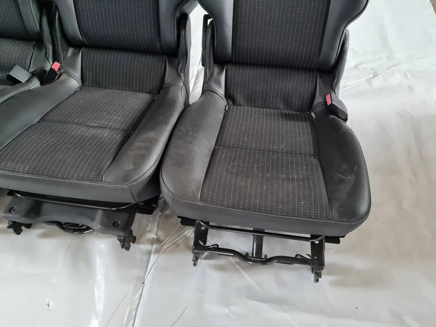 Takaistuin RENAULT SCENIC III 2011 - foto 7