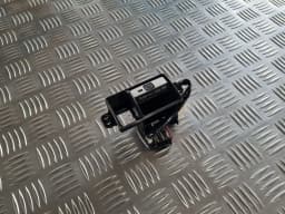 Seisontajarrun painike SUBARU LEGACY 2010