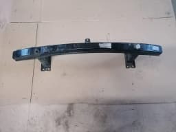 Etupuskurin vahvistus BMW 318D E91 2008 TOURING