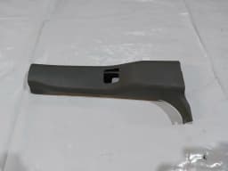 Salongin keskipilarin verhoilu CHRYSLER VOYAGER 2006