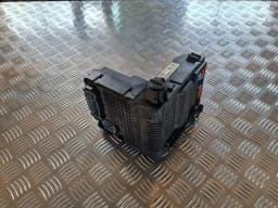 Sulakerasia VOLVO V70 2006