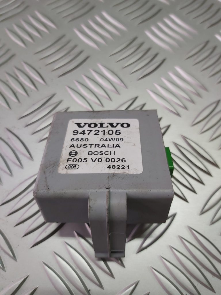 Signalizācijas vadības bloks priekš VOLVO XC70 2004 1 Signalizācijas vadības bloks priekš VOLVO XC70 2004