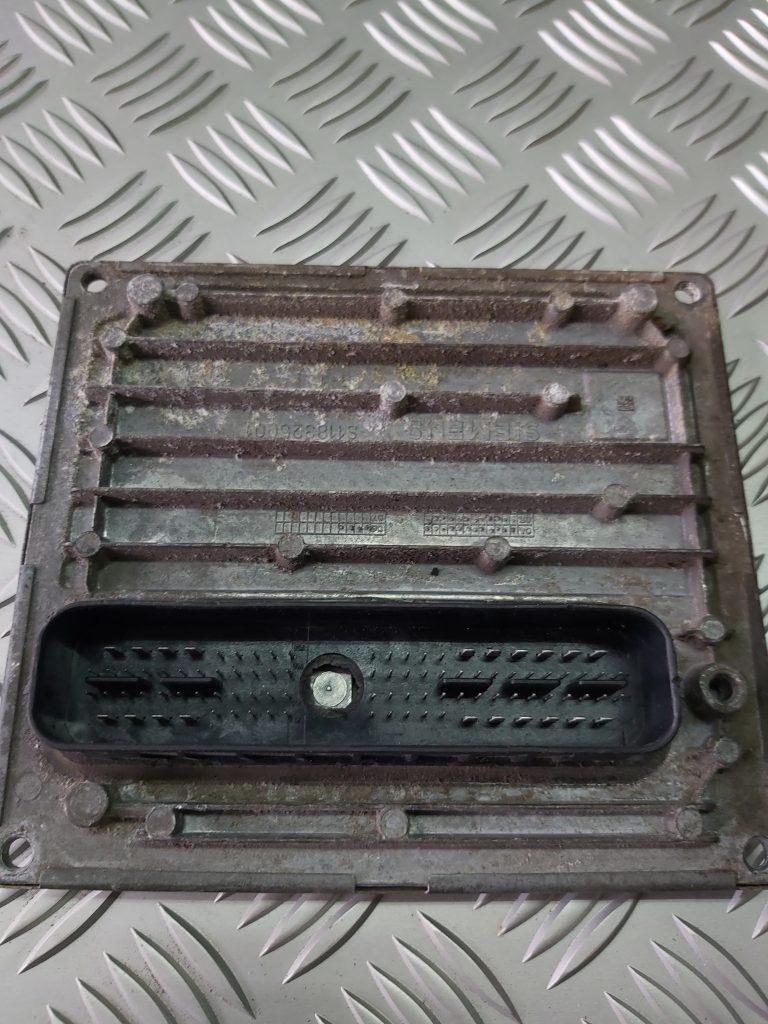 Dzinēja vadības bloks priekš FORD FOCUS 2006 2 Dzinēja vadības bloks priekš FORD FOCUS 2006