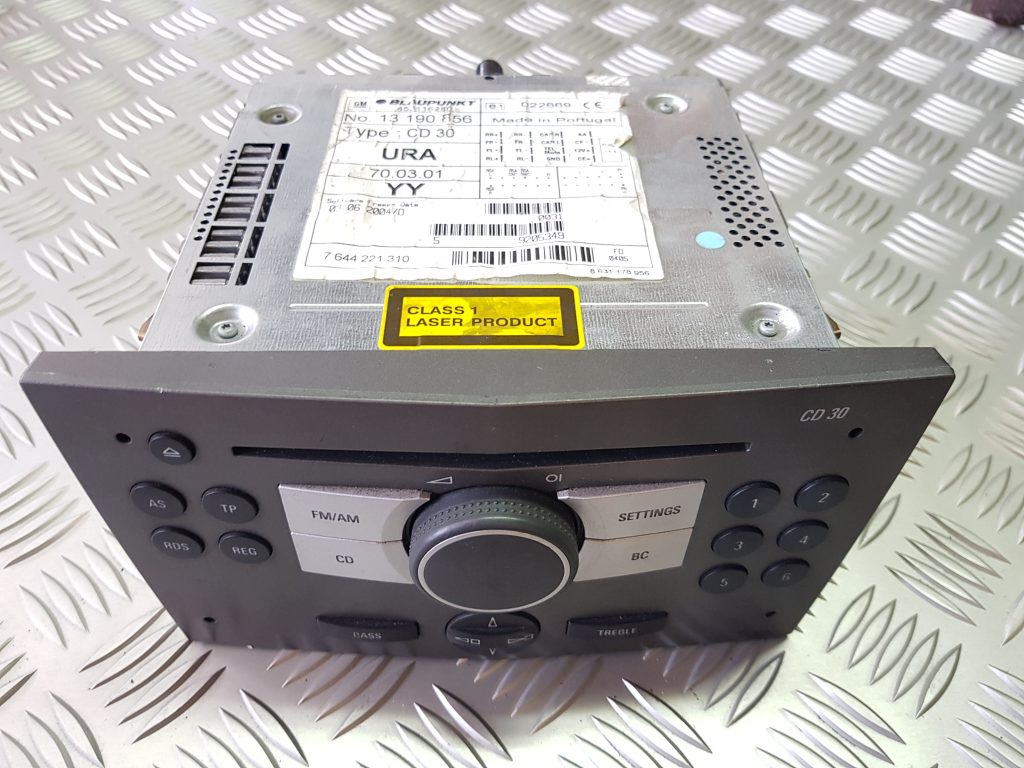 CD/DVD/Navigācijas bloks priekš OPEL ASTRA H STATION WAGON 2007 1 CD/DVD/Navigācijas bloks priekš OPEL ASTRA H STATION WAGON 2007