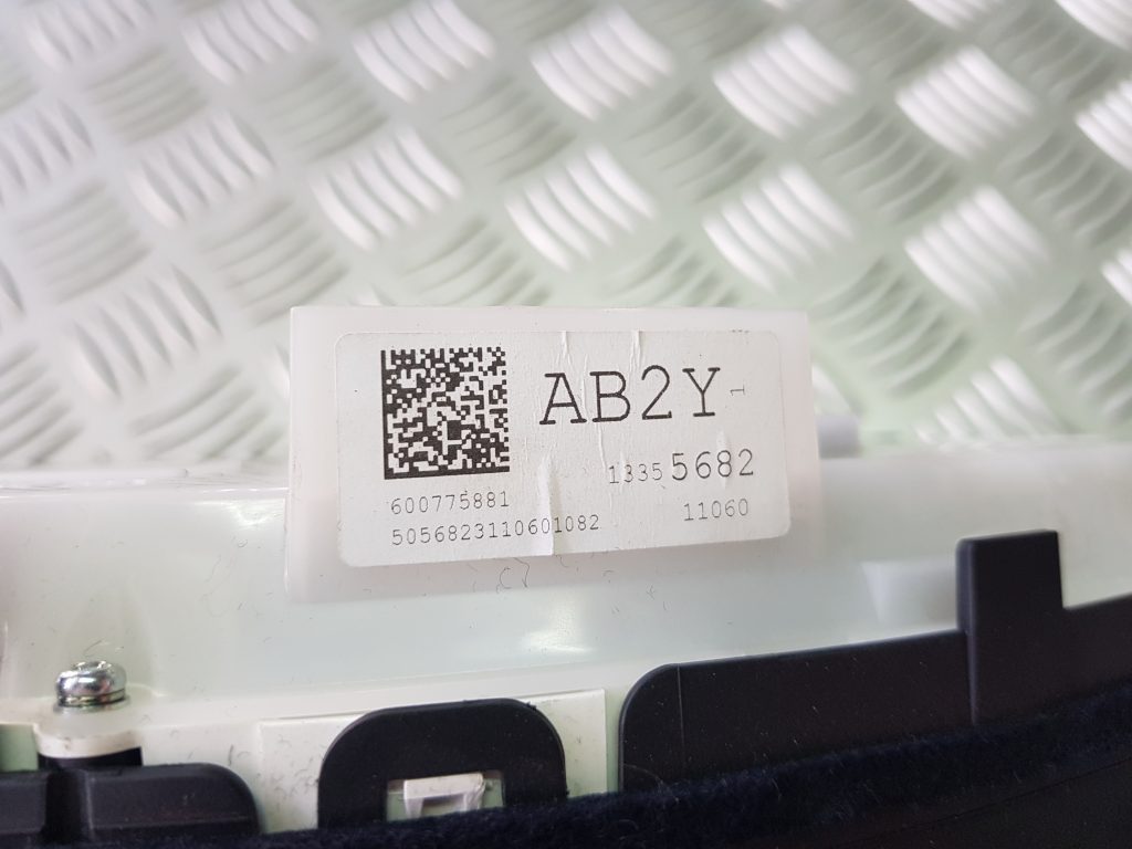 Spidometrs priekš OPEL ASTRA J 2011 3 Spidometrs priekš OPEL ASTRA J 2011