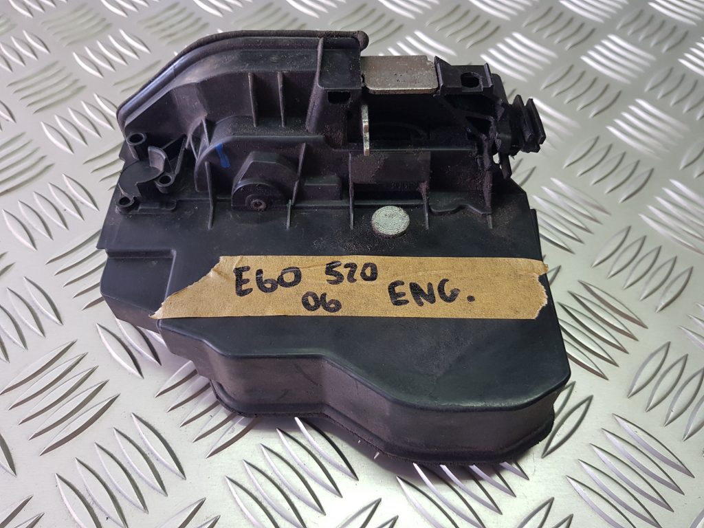 Aizmugurējo kreiso durvju slēdzene priekš BMW 520D E60 2006 ENG. 1 Aizmugurējo kreiso durvju slēdzene priekš BMW 520D E60 2006 ENG.