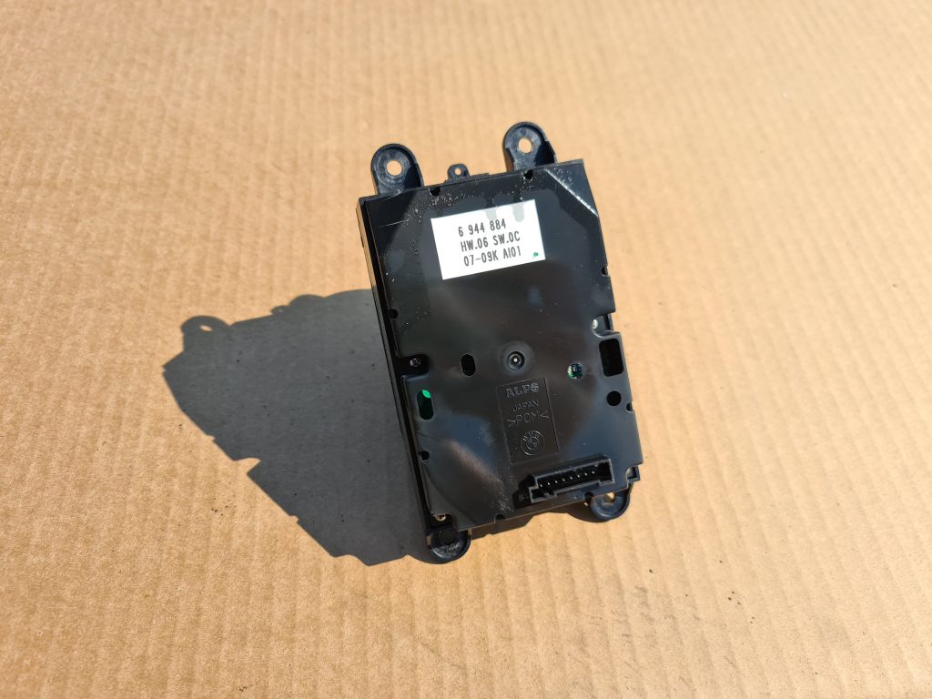 Multimēdijas vadības bloks priekš BMW 525D E61 2007 TOURING BLACK 1 Multimēdijas vadības bloks priekš BMW 525D E61 2007 TOURING BLACK