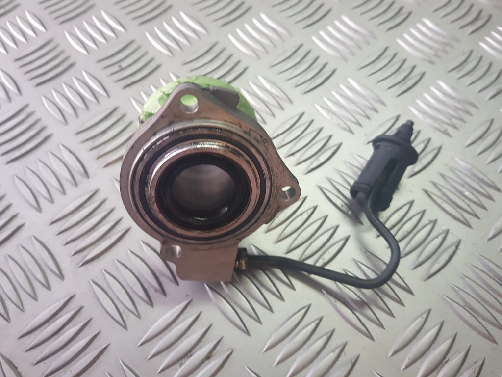 Sajūga palīgcilindrs priekš OPEL VECTRA C 2008 2 Sajūga palīgcilindrs priekš OPEL VECTRA C 2008