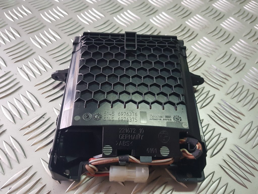 Pelnu trauks priekš BMW 525D E61 2007 TOURING BLACK 2 Pelnu trauks priekš BMW 525D E61 2007 TOURING BLACK