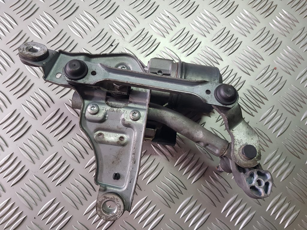 Vējstikla tīrītāja motors priekš FORD FOCUS 2016 1 Vējstikla tīrītāja motors priekš FORD FOCUS 2016