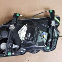 Stikla pacelšanas mehānisma panele priekš VW PASSAT B6 2008 ANGL.