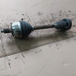 Pusass priekšējā kreisā priekš VW POLO 2005