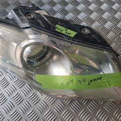 Priekšējais labais lukturis priekš VW PASSAT 2007 UNIVERSAL SILVER