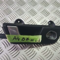 Salona durvju rokturis, aizmugures kreisais priekš AUDI A4 2005