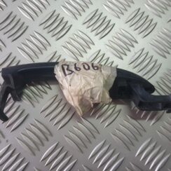 Ārējais durvju rokturis priekš VW PASSAT B6 2006 ANGL. UNIVERSAL