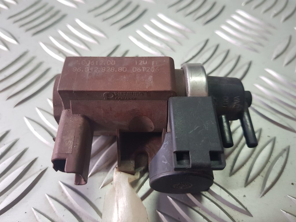 Solenoīda vakuuma vārsts priekš PEUGEOT 407 2005 2 Solenoīda vakuuma vārsts priekš PEUGEOT 407 2005