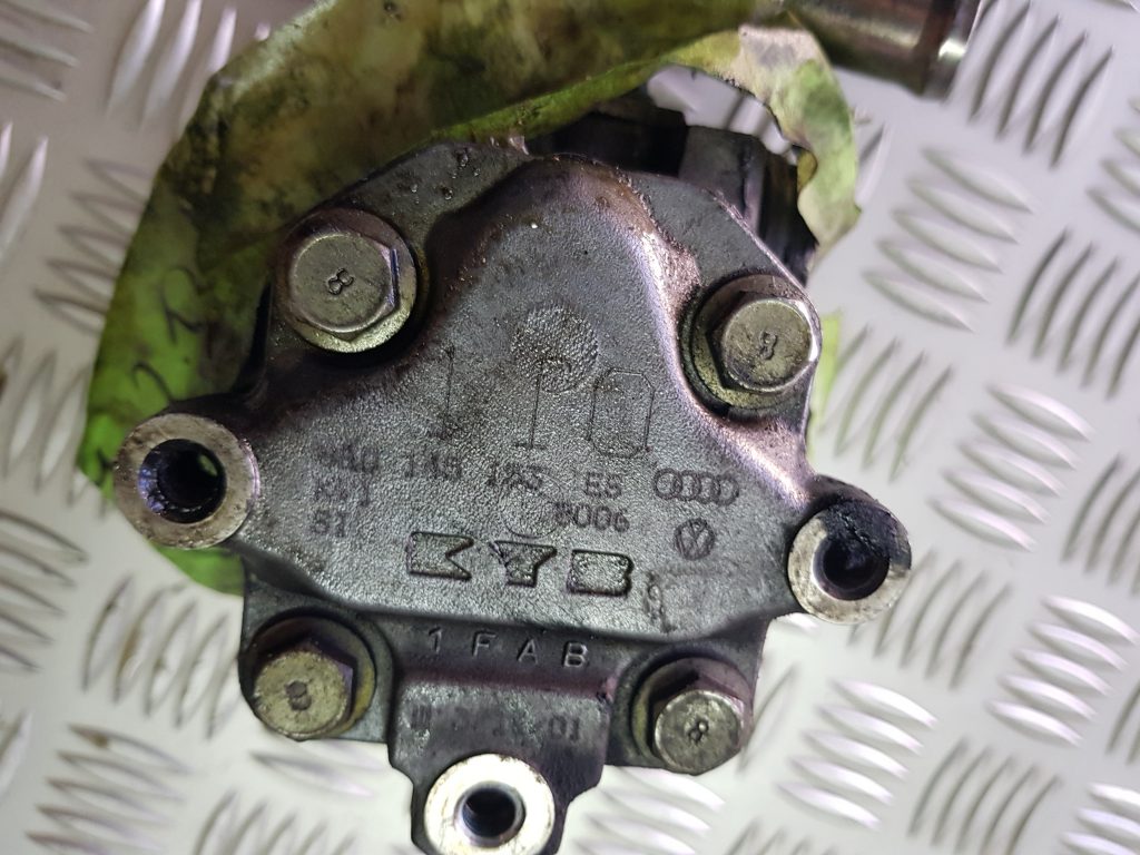 Hidrauliskais pastiprinātājs priekš AUDI A4 2001 2 Hidrauliskais pastiprinātājs priekš AUDI A4 2001