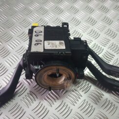 Stūres statnes slēdzis priekš VW PASSAT B6 2008 ANGL.