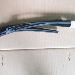 Vējstikla slotiņa priekš AUDI A6 1998