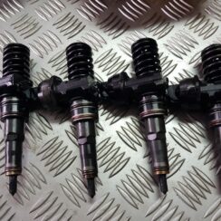 Degvielas smidzinātājs priekš AUDI A4 2004