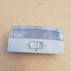 Priekšējo sēdvietu apgaismojums priekš VW POLO 2005