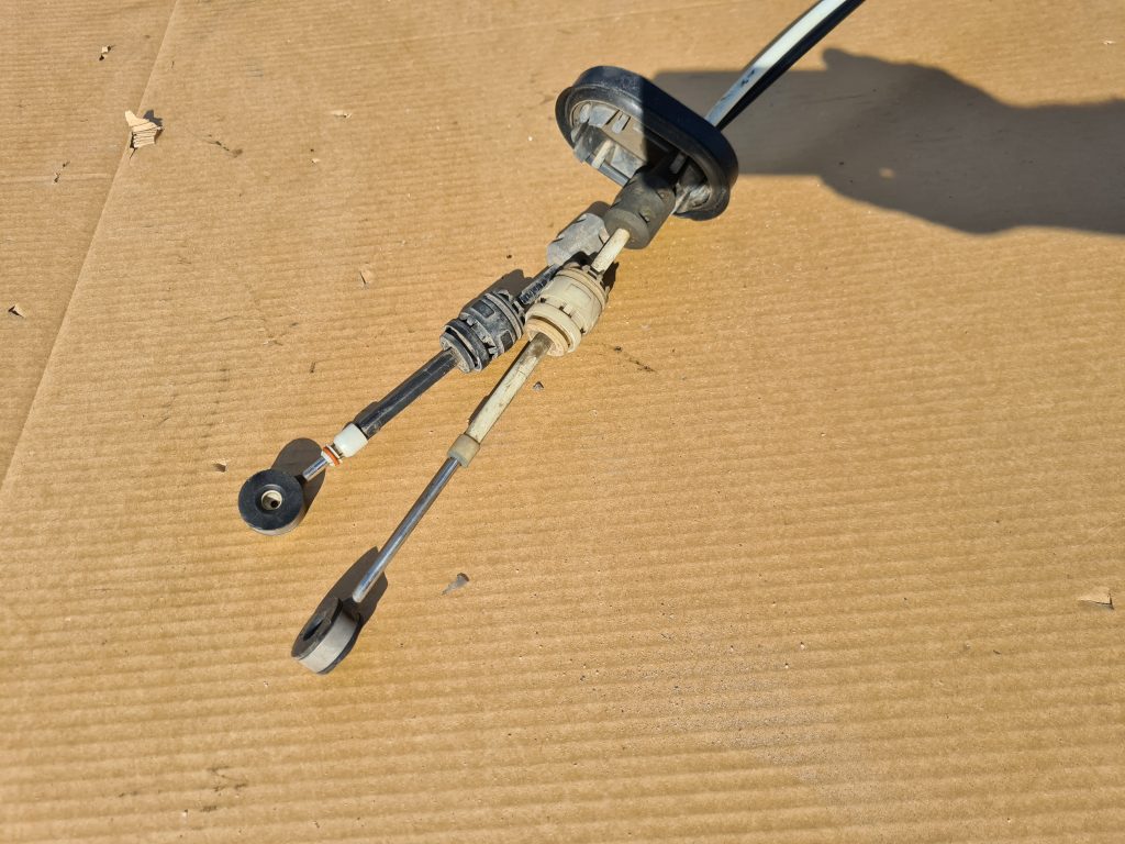 Ātrumu pārslēgšanas slēdzis priekš OPEL ASTRA J 2011 4 Ātrumu pārslēgšanas slēdzis priekš OPEL ASTRA J 2011