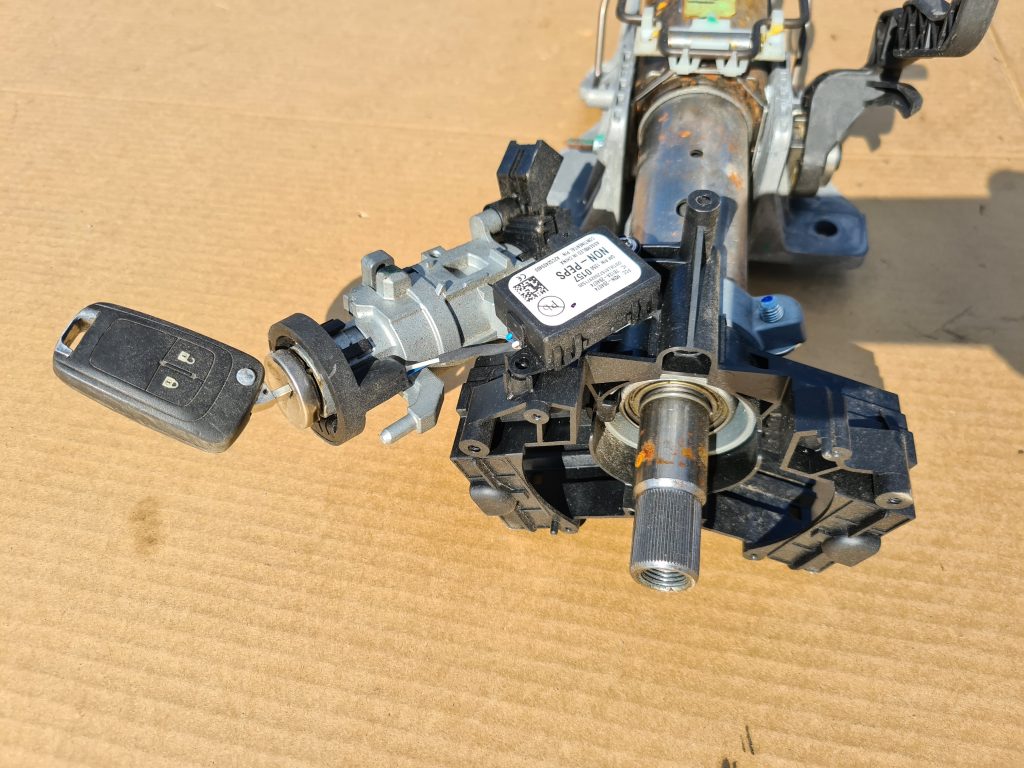 Stūres statne priekš OPEL ASTRA J 2011 2 Stūres statne priekš OPEL ASTRA J 2011