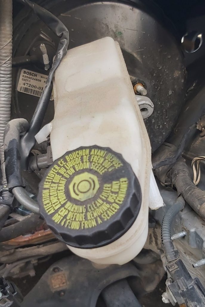 Bremžu šķidruma tvertne priekš TOYOTA COROLLA VERSO 2008 1 Bremžu šķidruma tvertne priekš TOYOTA COROLLA VERSO 2008