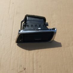 Mērinstrumentu paneļa gaisa vads, pa labi priekš AUDI A7 2011 SPORTBACK