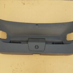 Bagāžnieka vāka liela apdare priekš VW GOLF 2014