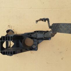 Gāzes pedālis priekš VW GOLF 2014