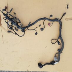 Dzinēja vadi priekš VW GOLF 2014