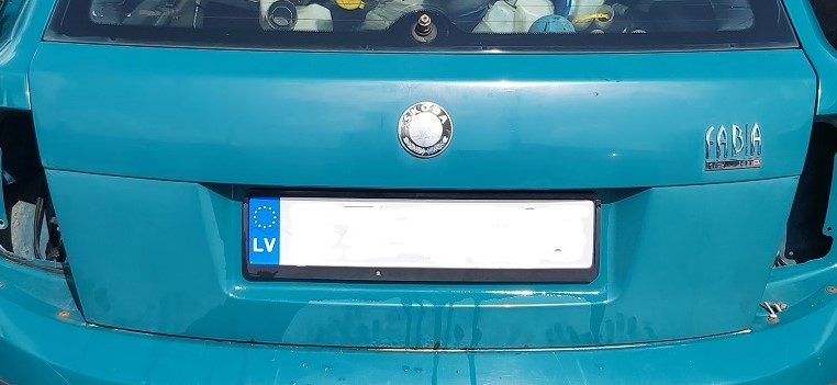 Bagāžnieka vāks priekš ŠKODA FABIA 2003 1 Bagāžnieka vāks priekš ŠKODA FABIA 2003