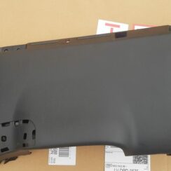 Mērinstrumentu paneļa apdare (zem stūres) priekš JEEP GRAND CHEROKEE 2004